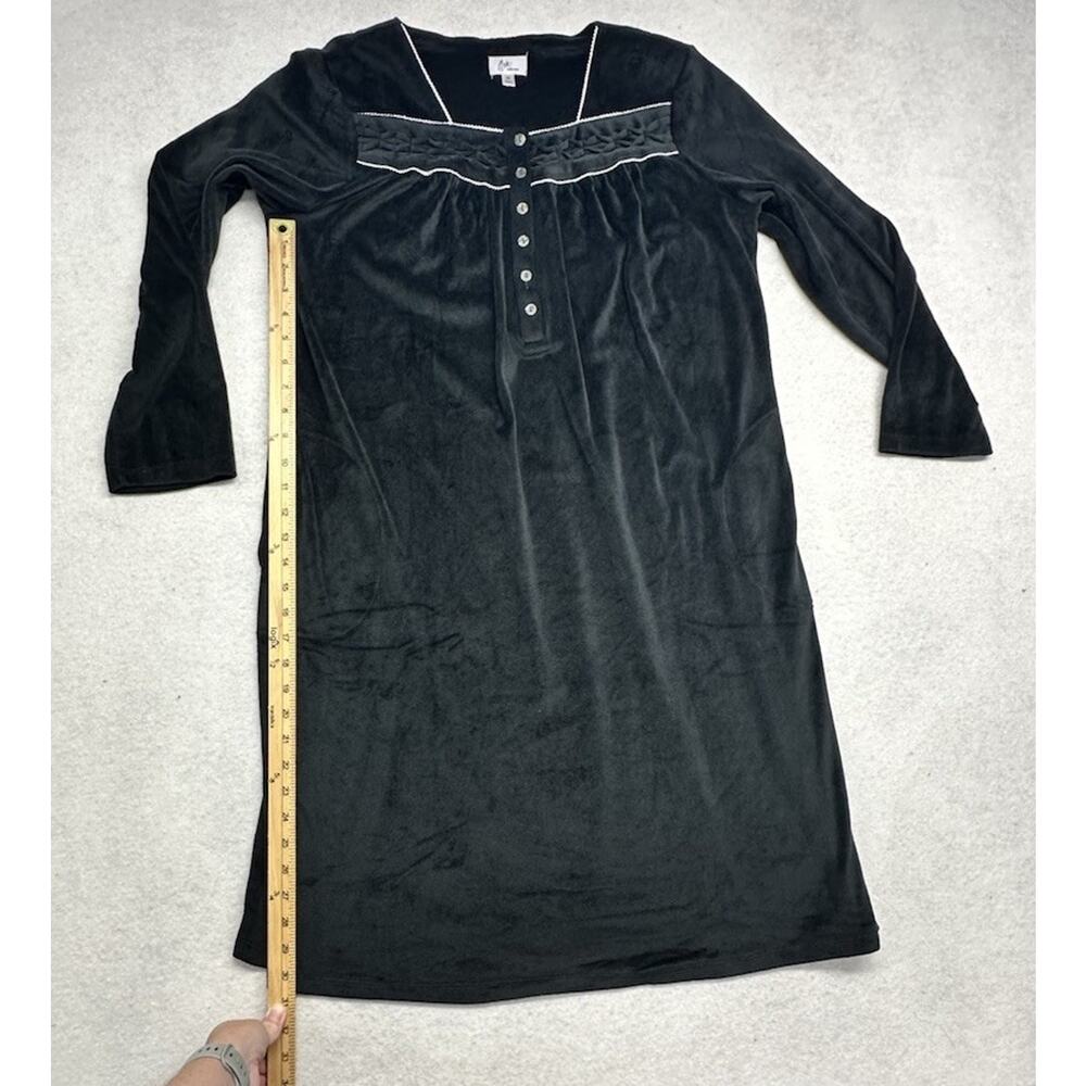 Aria Womens Medium Nightgown Black Long Sleeve Stretch Velour Sleepwear Soft - Picture 4 of 7